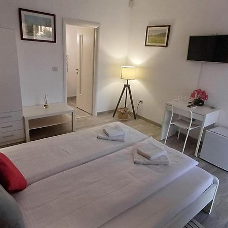 Neferprod Apartments - Is - Cam 01 Temešvár Exteriér fotografie